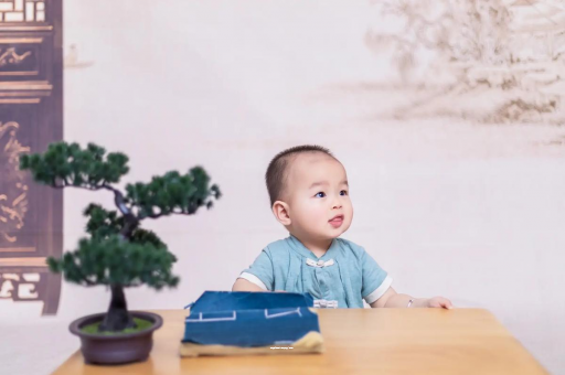 邵东怀孕多久会小腹隆起